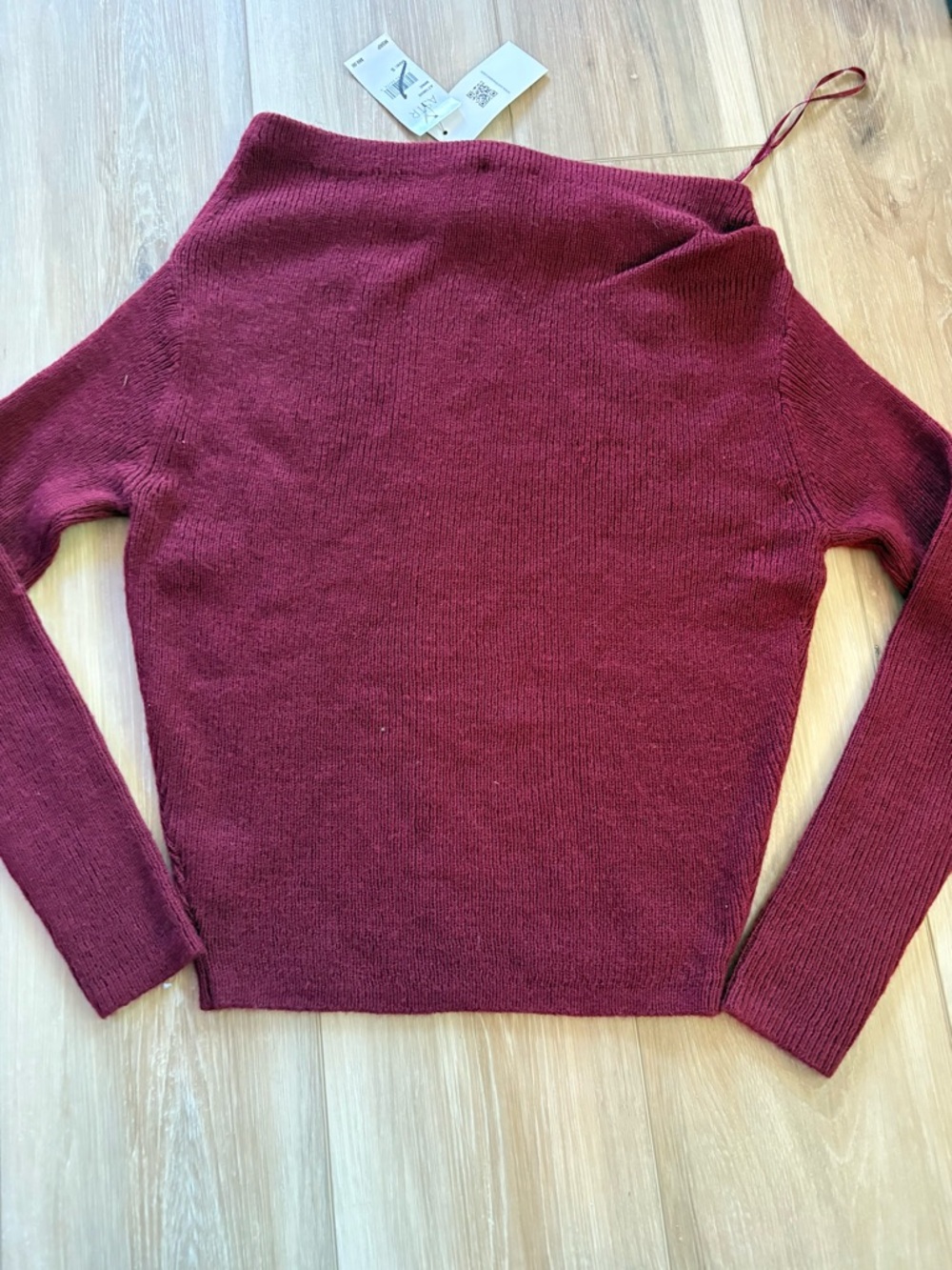 ASTR Off-Shoulder Ribbed Sweater Wine Small - Picture 5 of 5